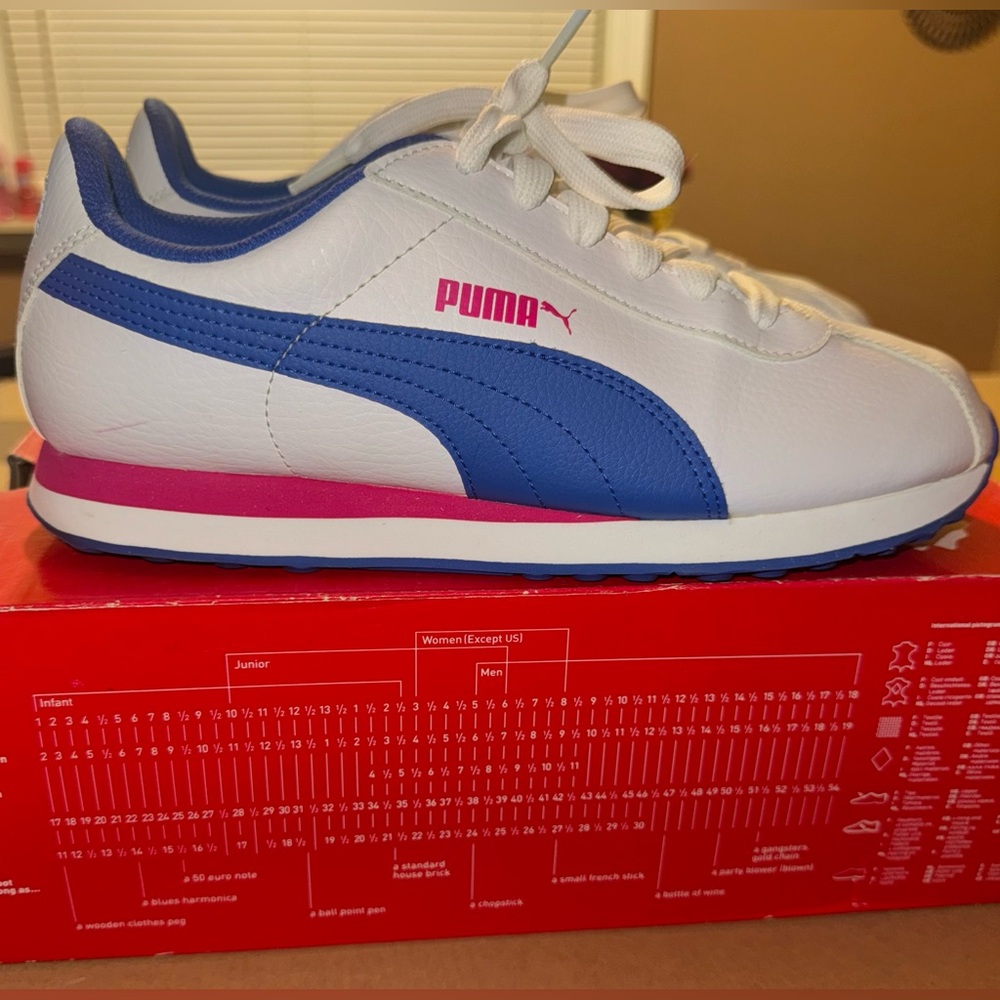 Puma White and Blue Athletic Shoes with Pink Detail